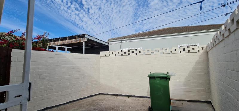 4 Bedroom Property for Sale in Country Club Western Cape